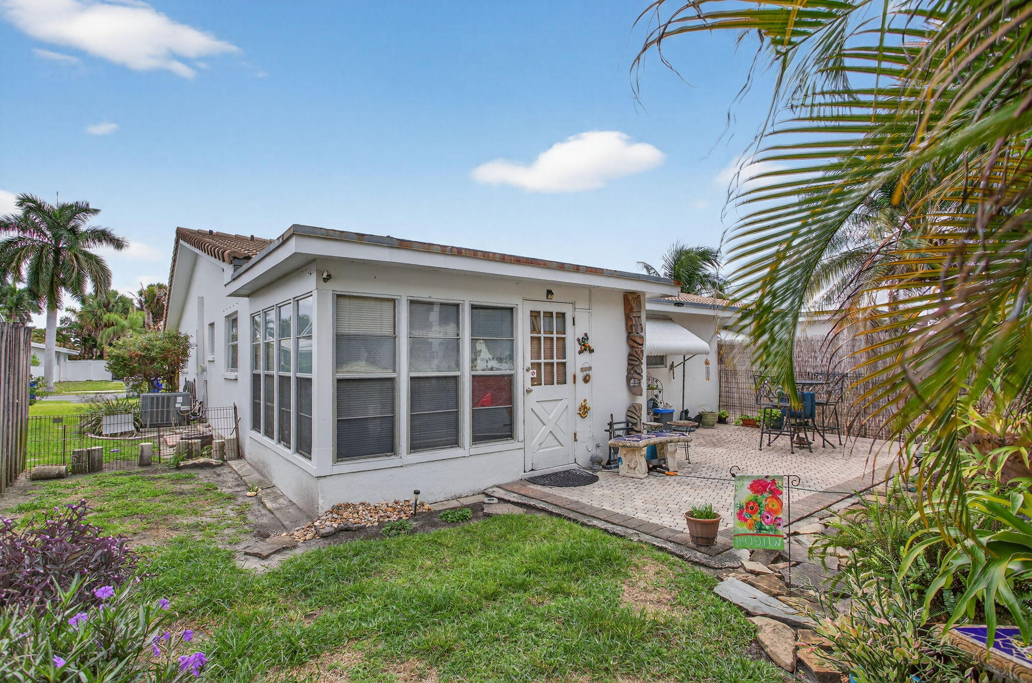371 SE 1st Avenue