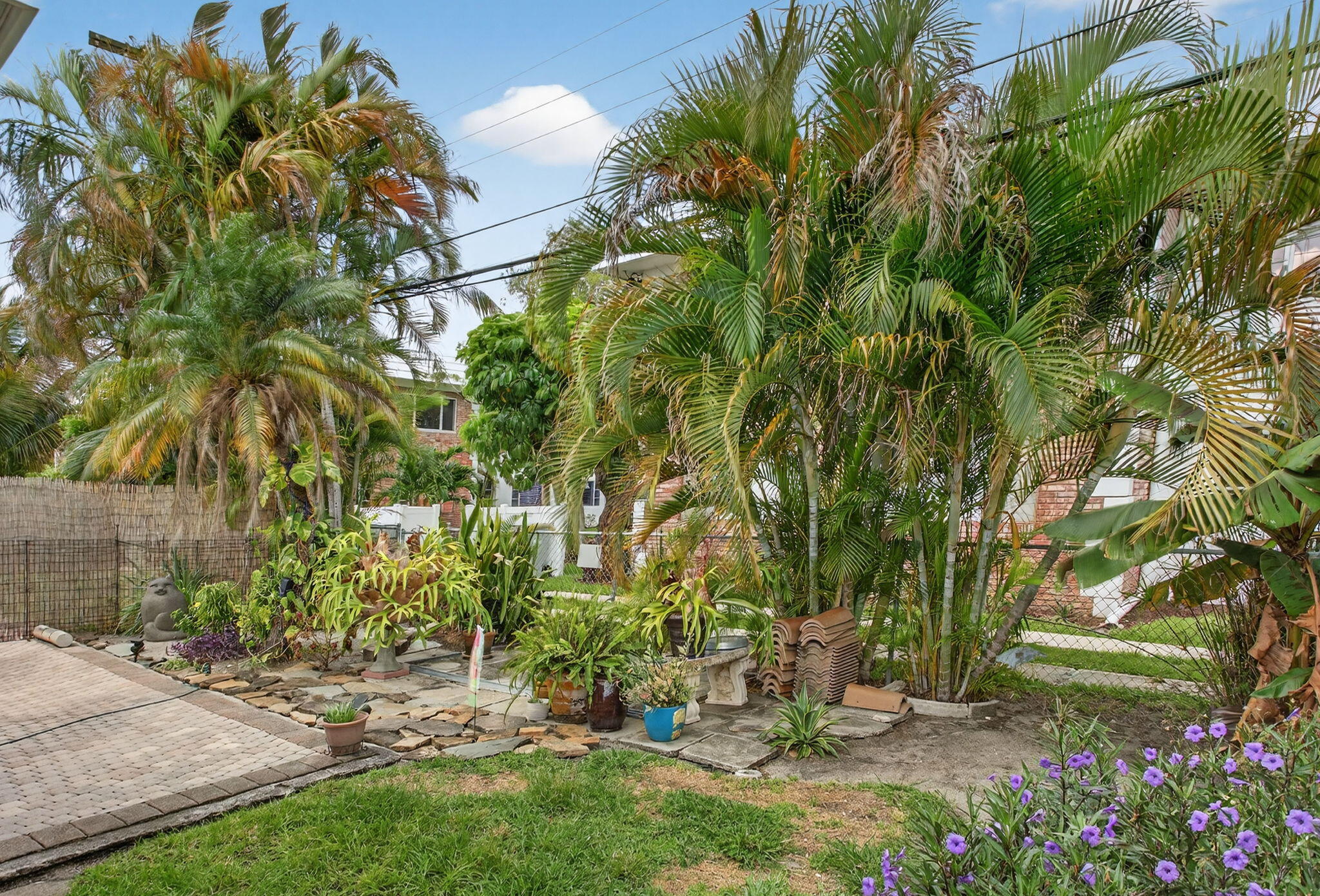 371 SE 1st Avenue