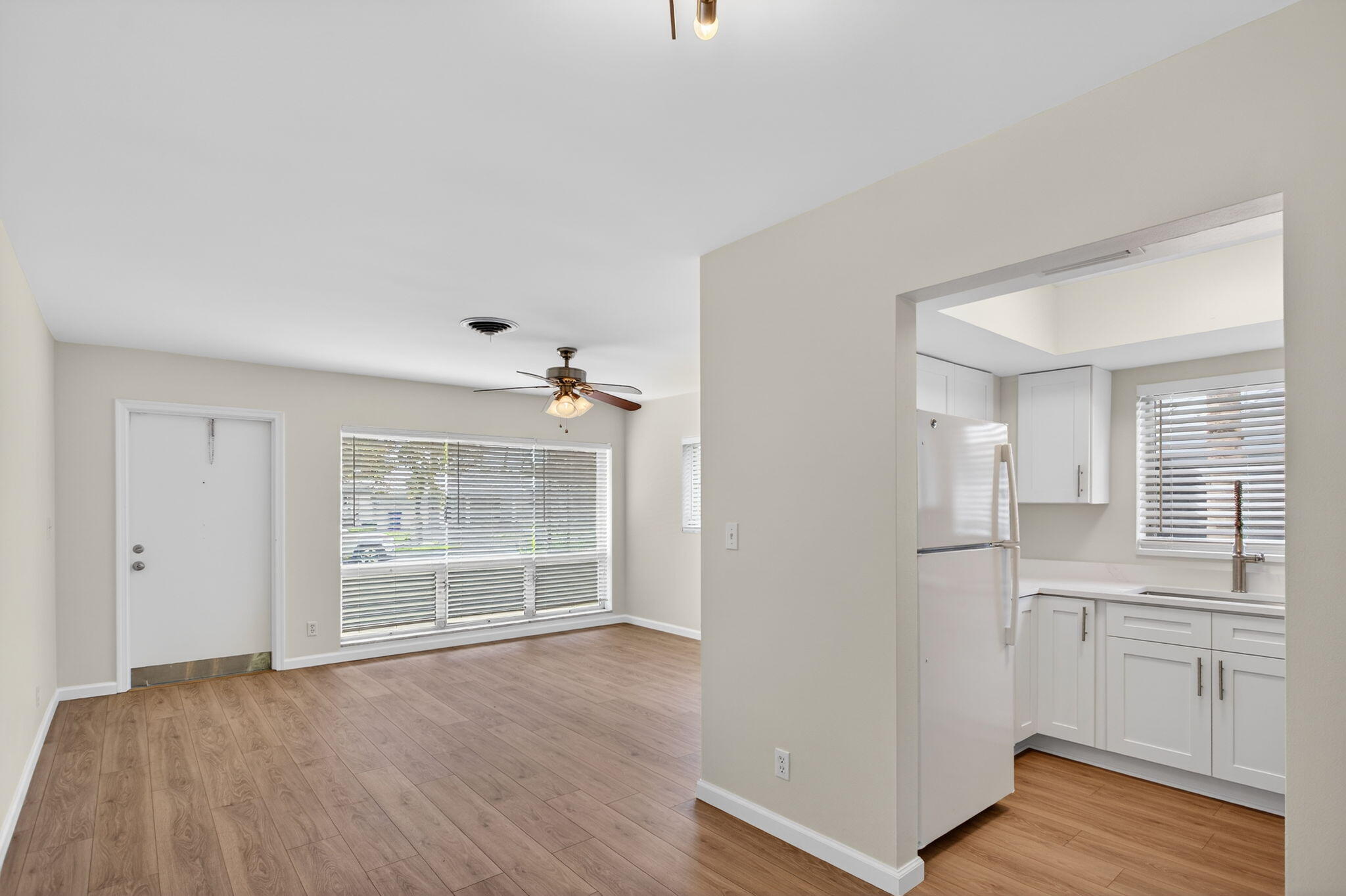 371 SE 1st Avenue