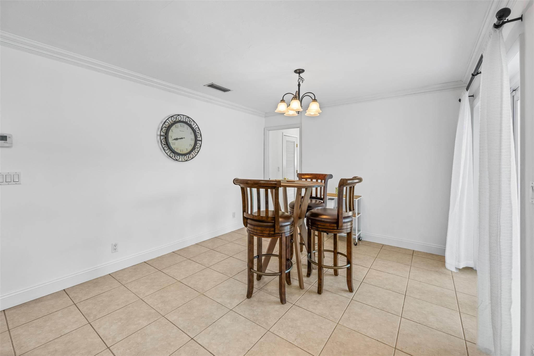 1051 NW 9th St
