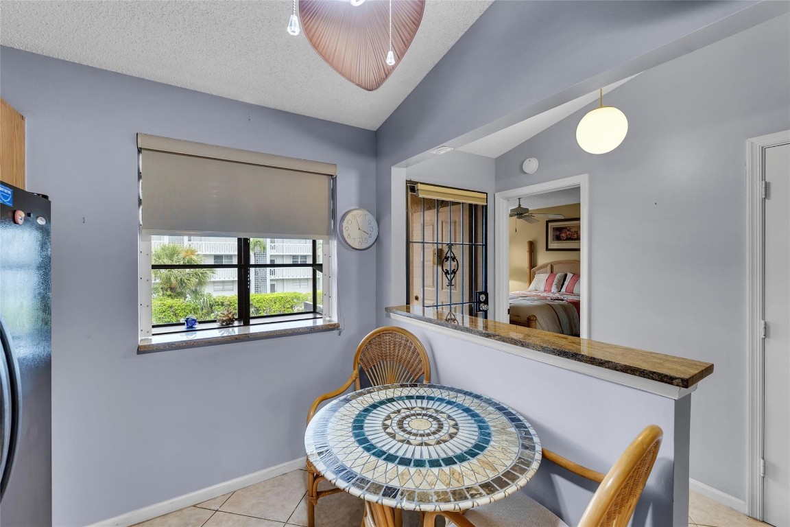 1001 SE 6th Ave 215C