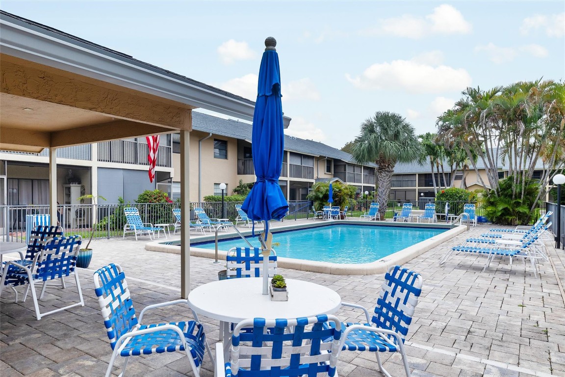 1001 SE 6th Ave 215C