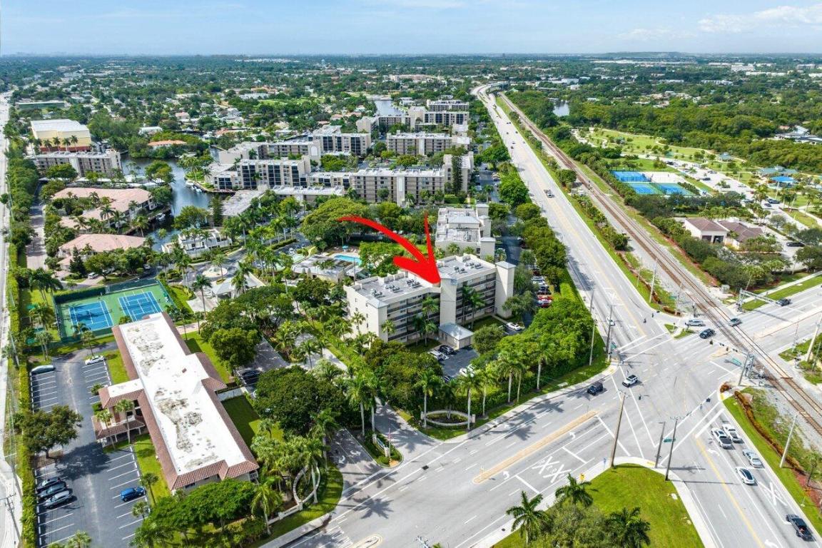 26 Royal Palm Way Unit: 106