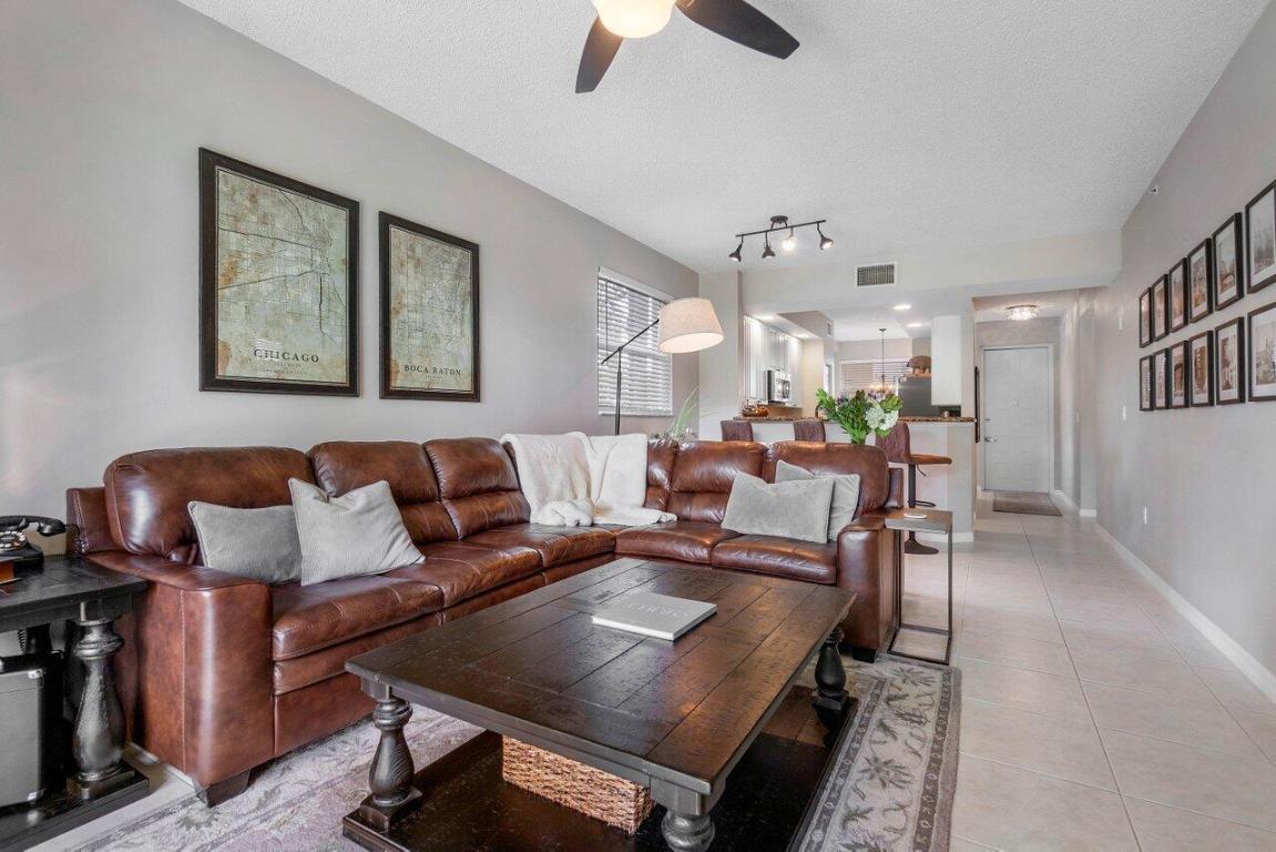 26 Royal Palm Way Unit: 106