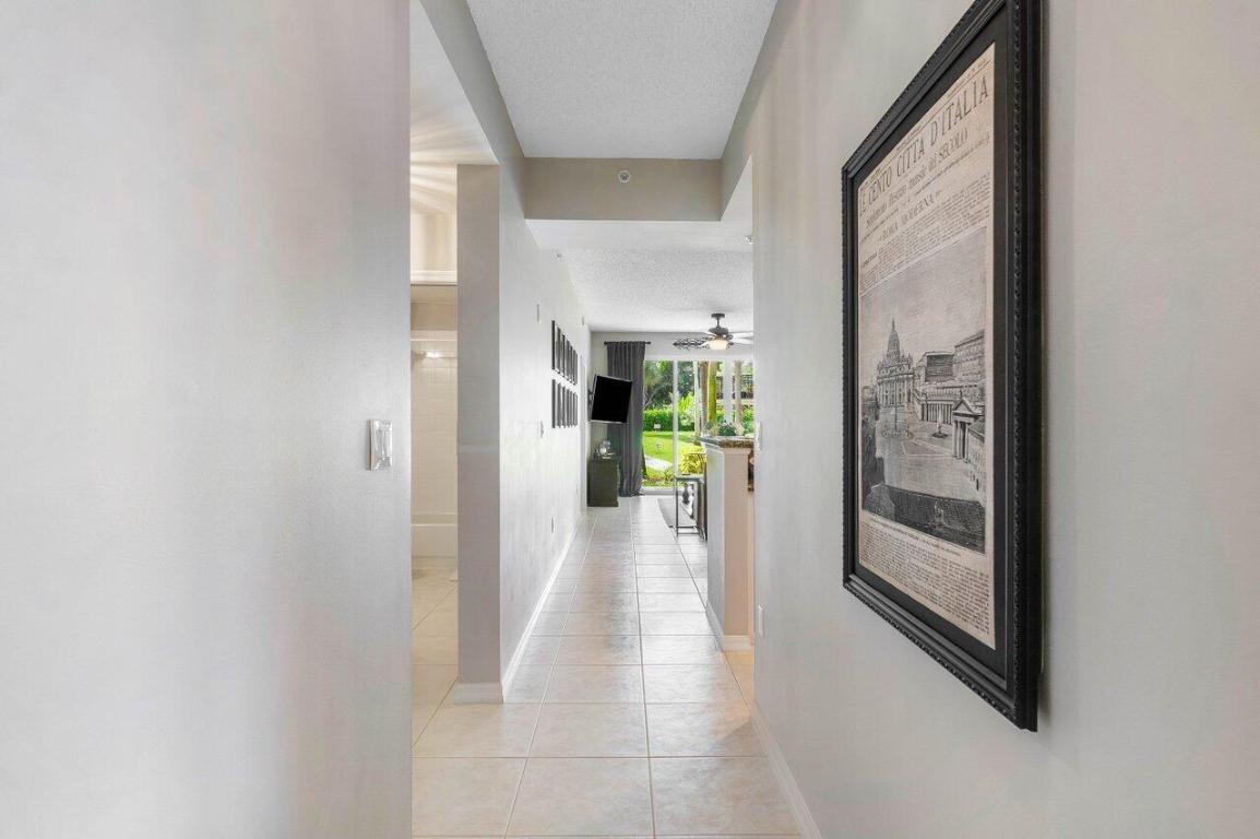 26 Royal Palm Way Unit: 106