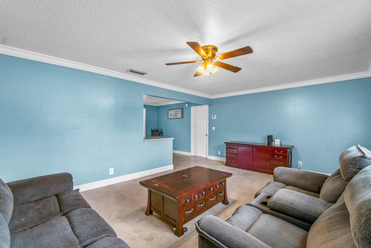 3636 Barkis Ave