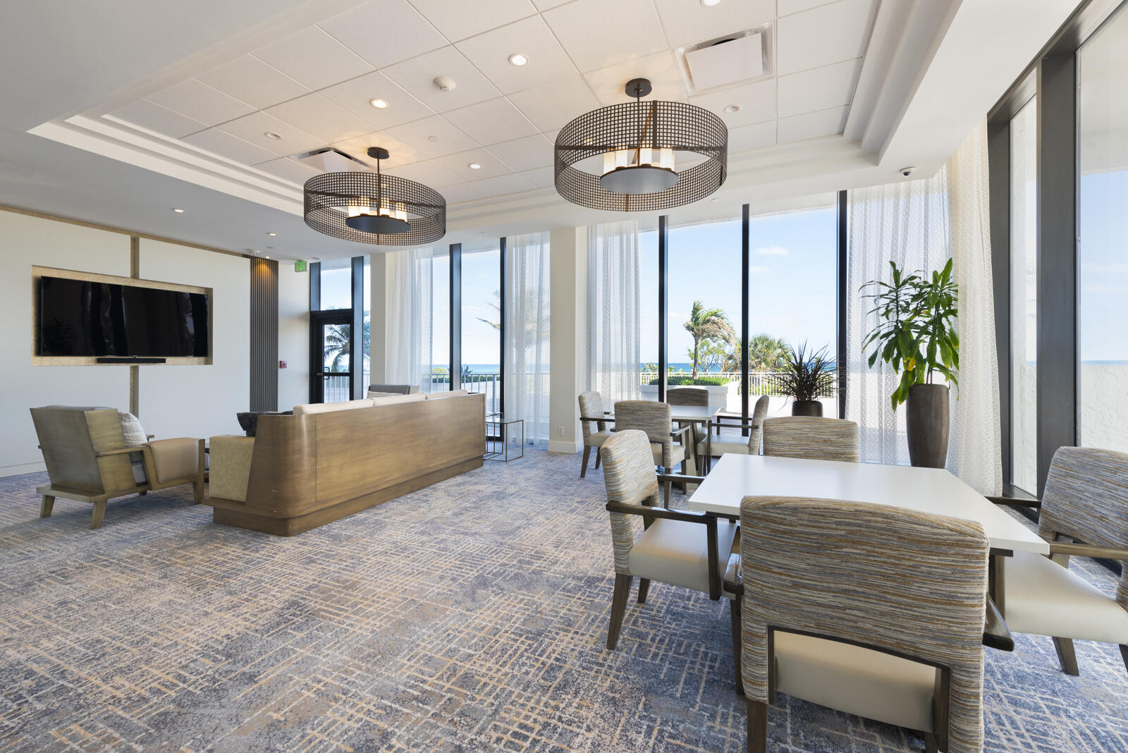 2600 S Ocean Blvd #17c