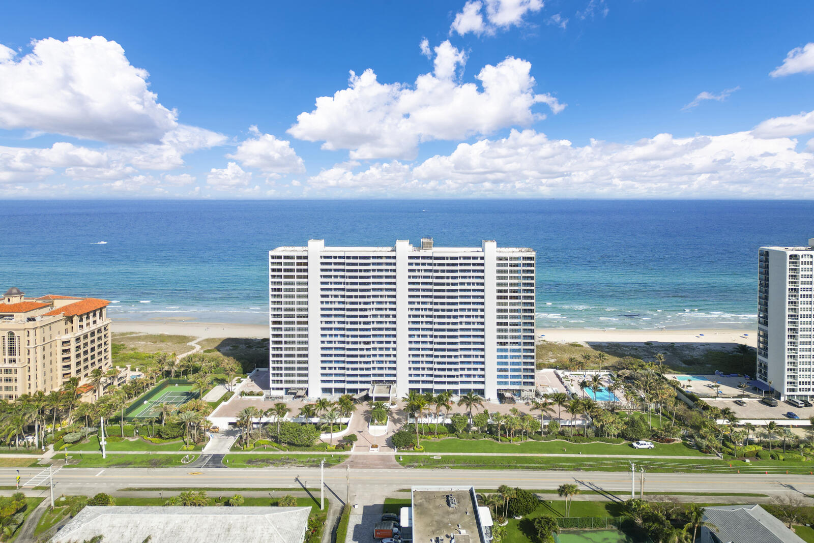 2600 S Ocean Boulevard 17c