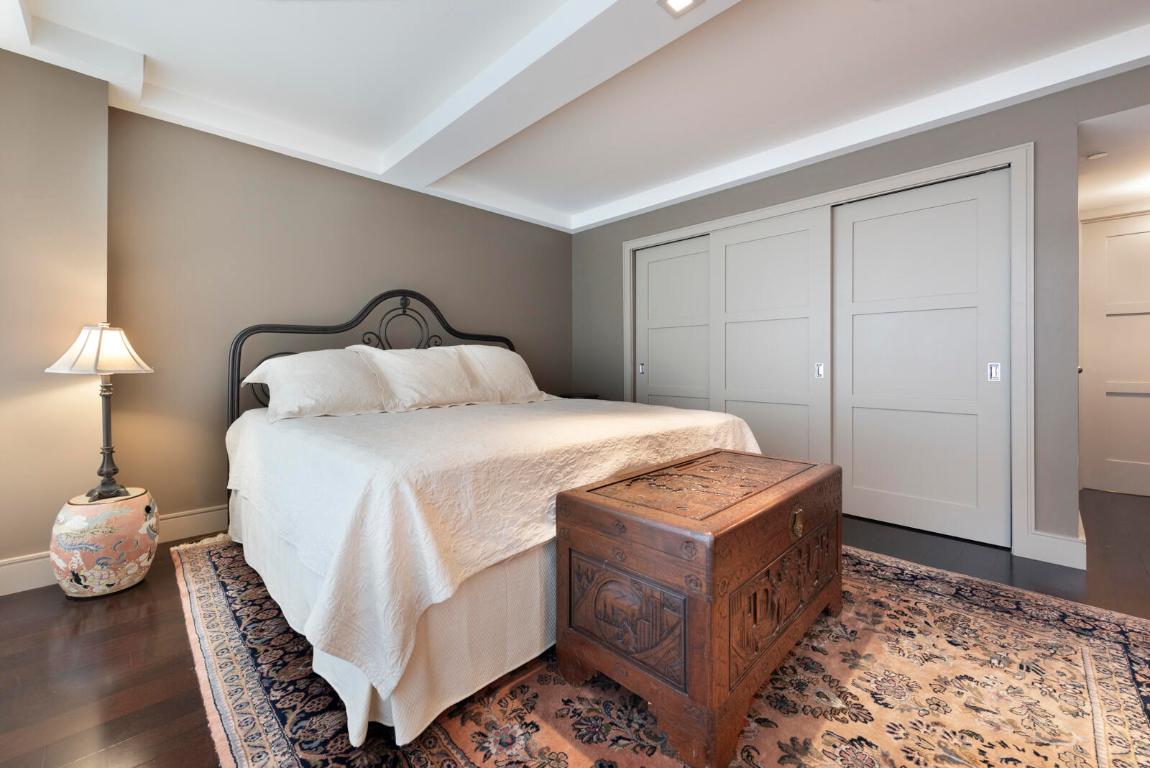 2600 S Ocean Boulevard 17c