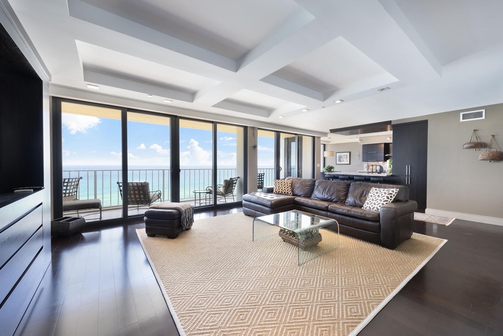 2600 S Ocean Blvd #17c