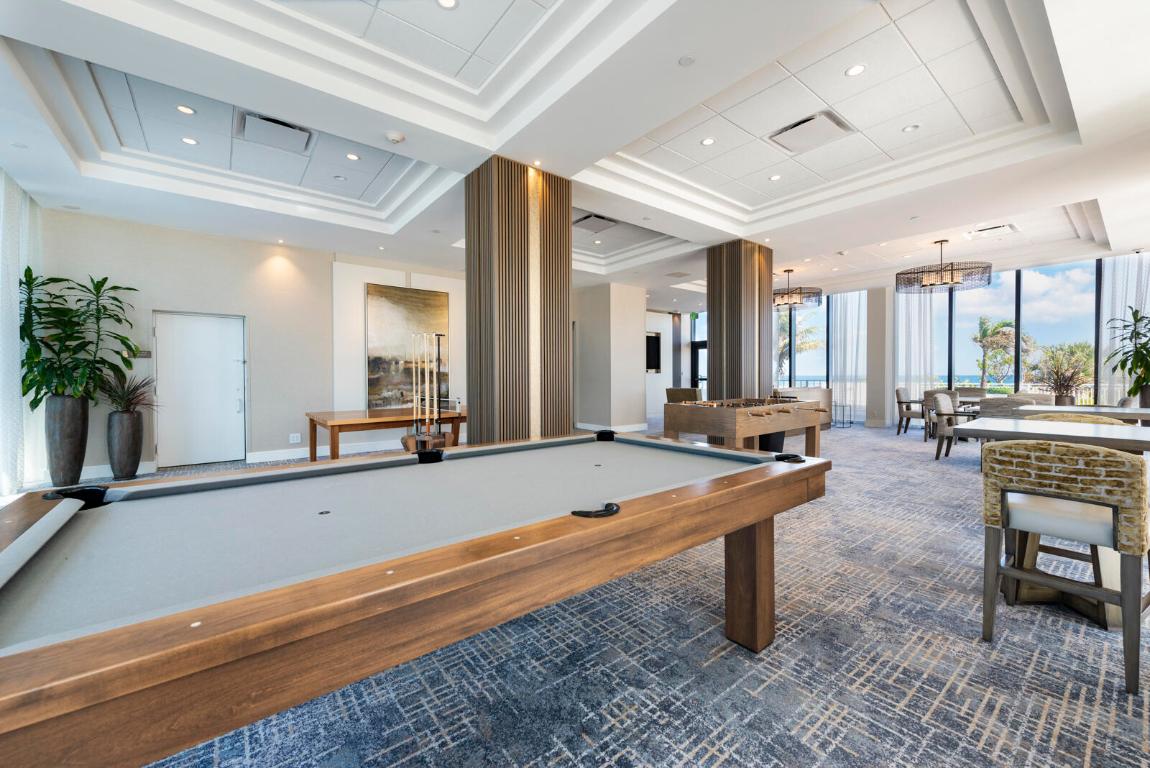 2600 S Ocean Boulevard 17c