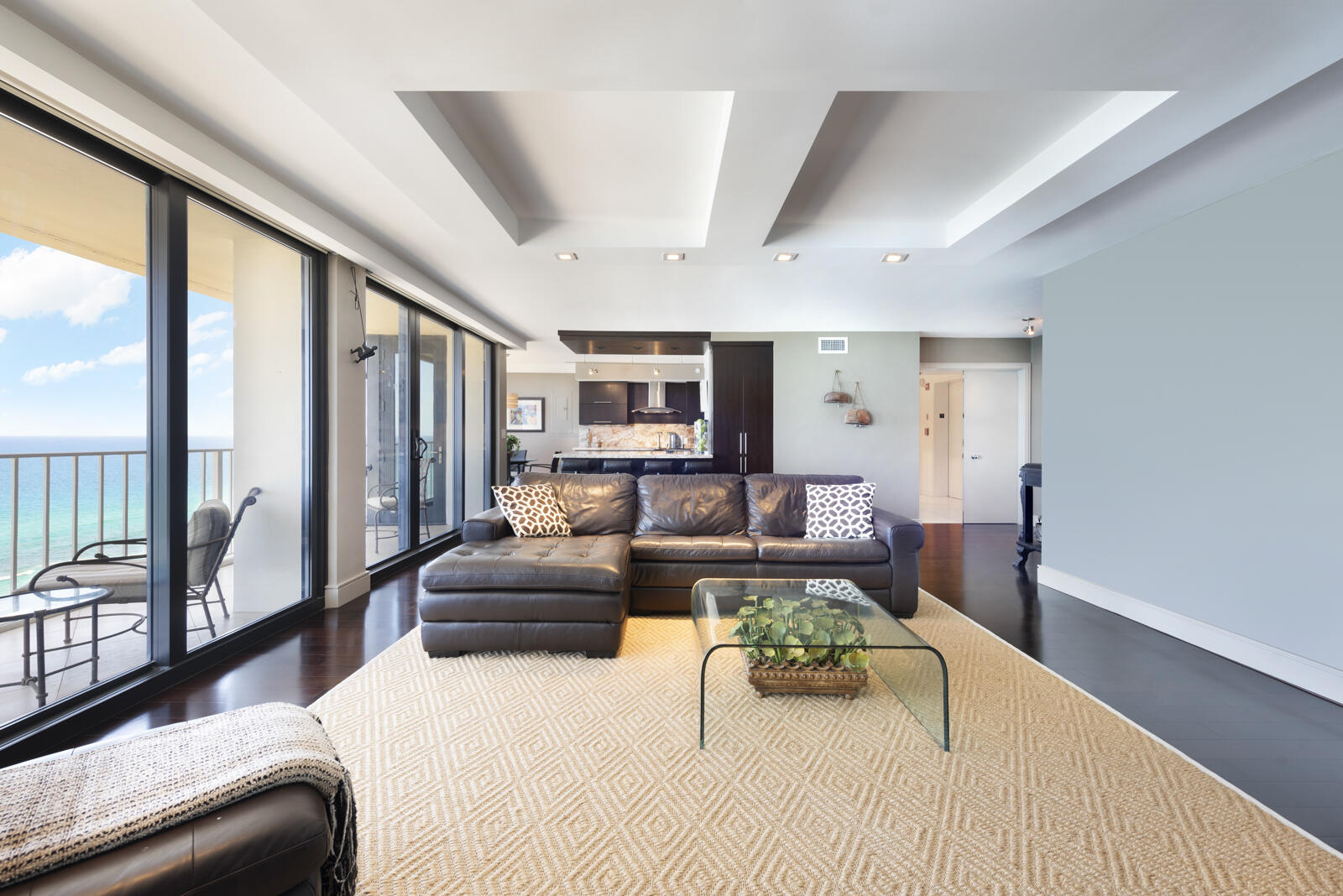 2600 S Ocean Blvd #17c