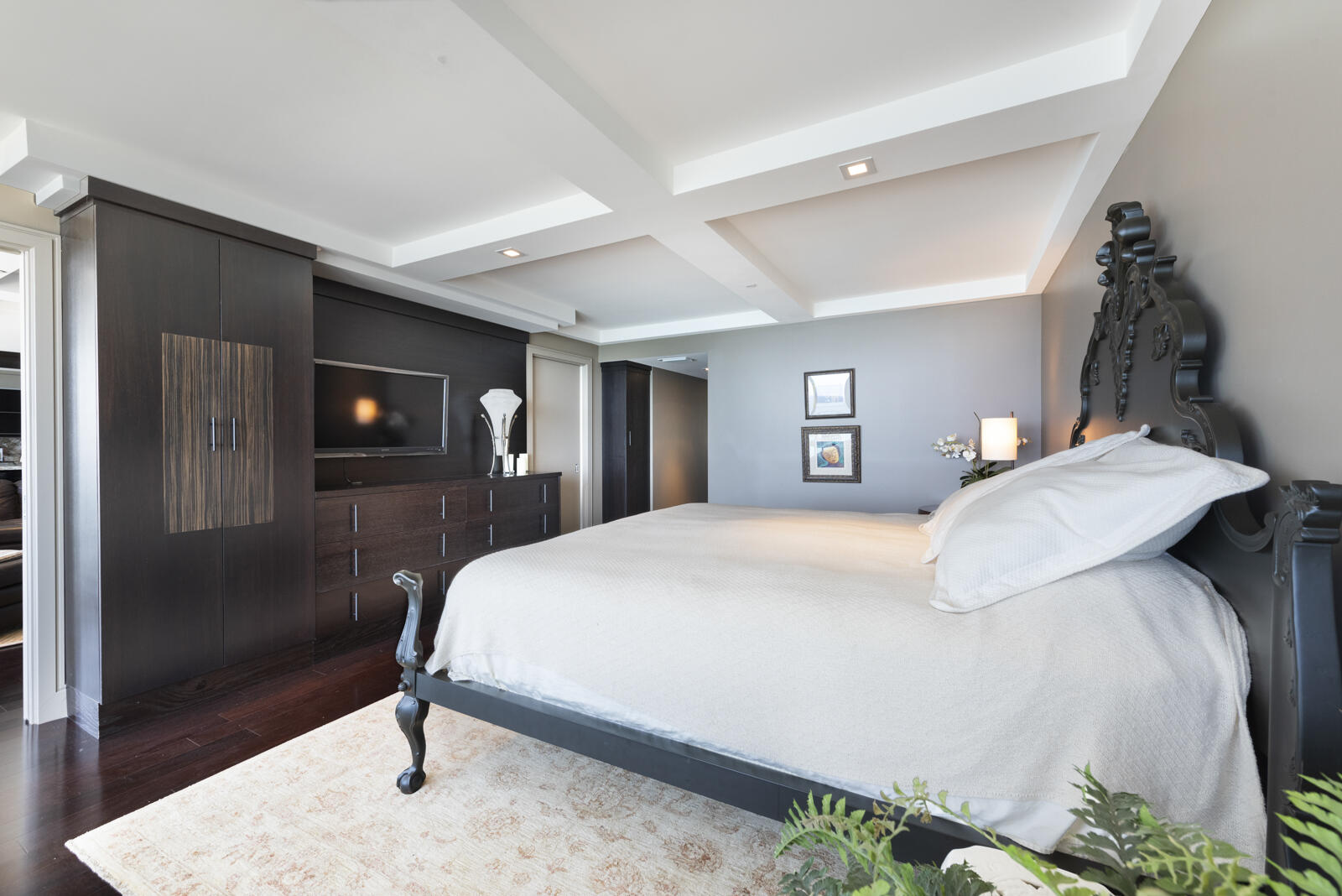 2600 S Ocean Blvd #17c