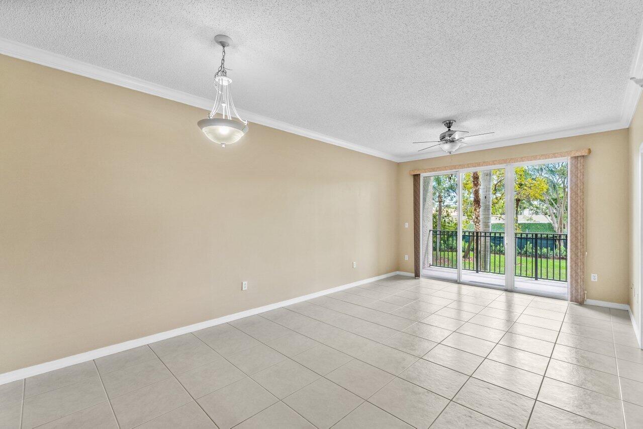 26 Royal Palm Way 205