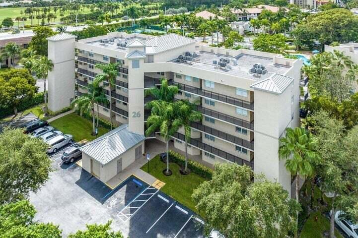 26 Royal Palm Wy #205