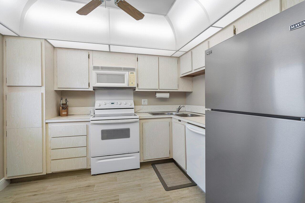 1501 S Ocean Boulevard 109