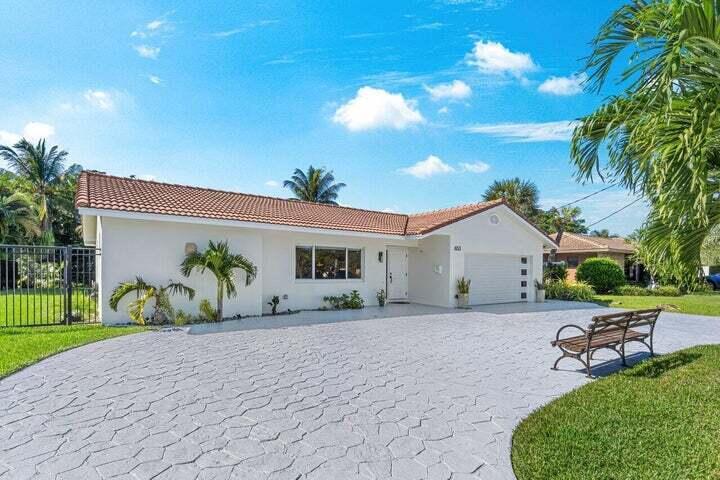 653 NW 10th Ct