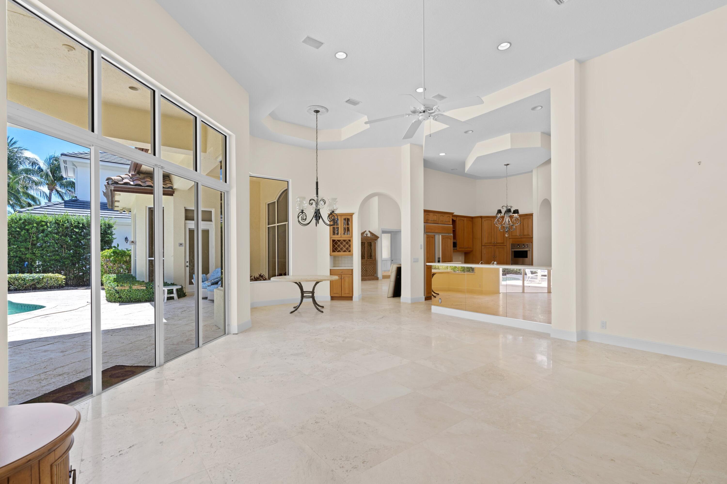 2338 W Maya Palm Drive