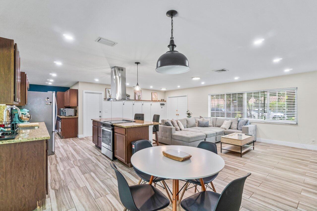 1101 NW 6th Ave