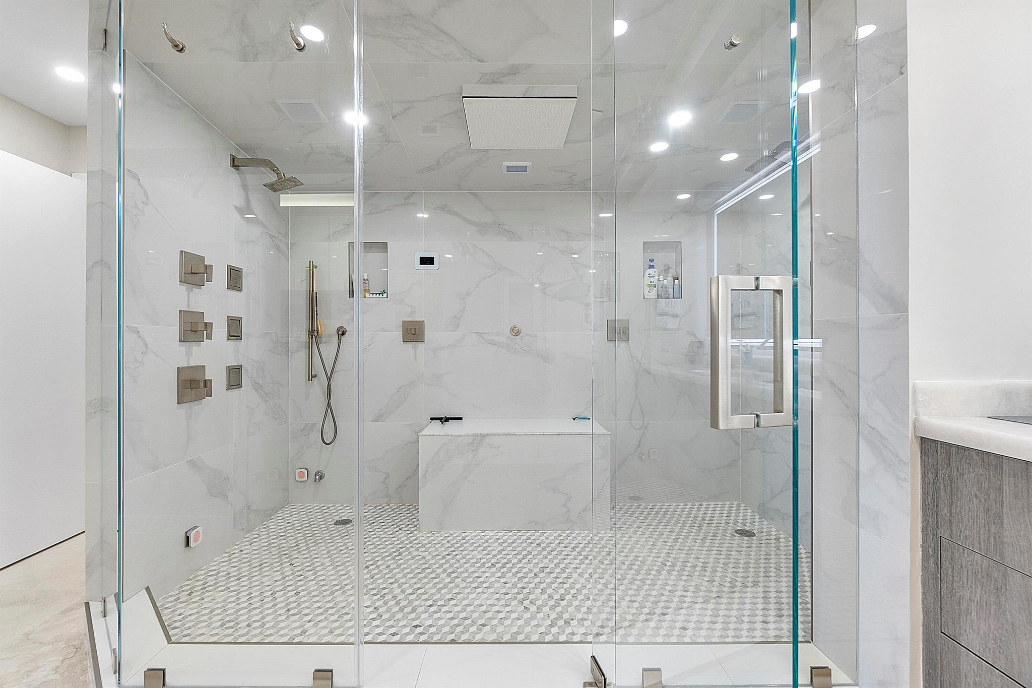 350 S Ocean Boulevard 6-A