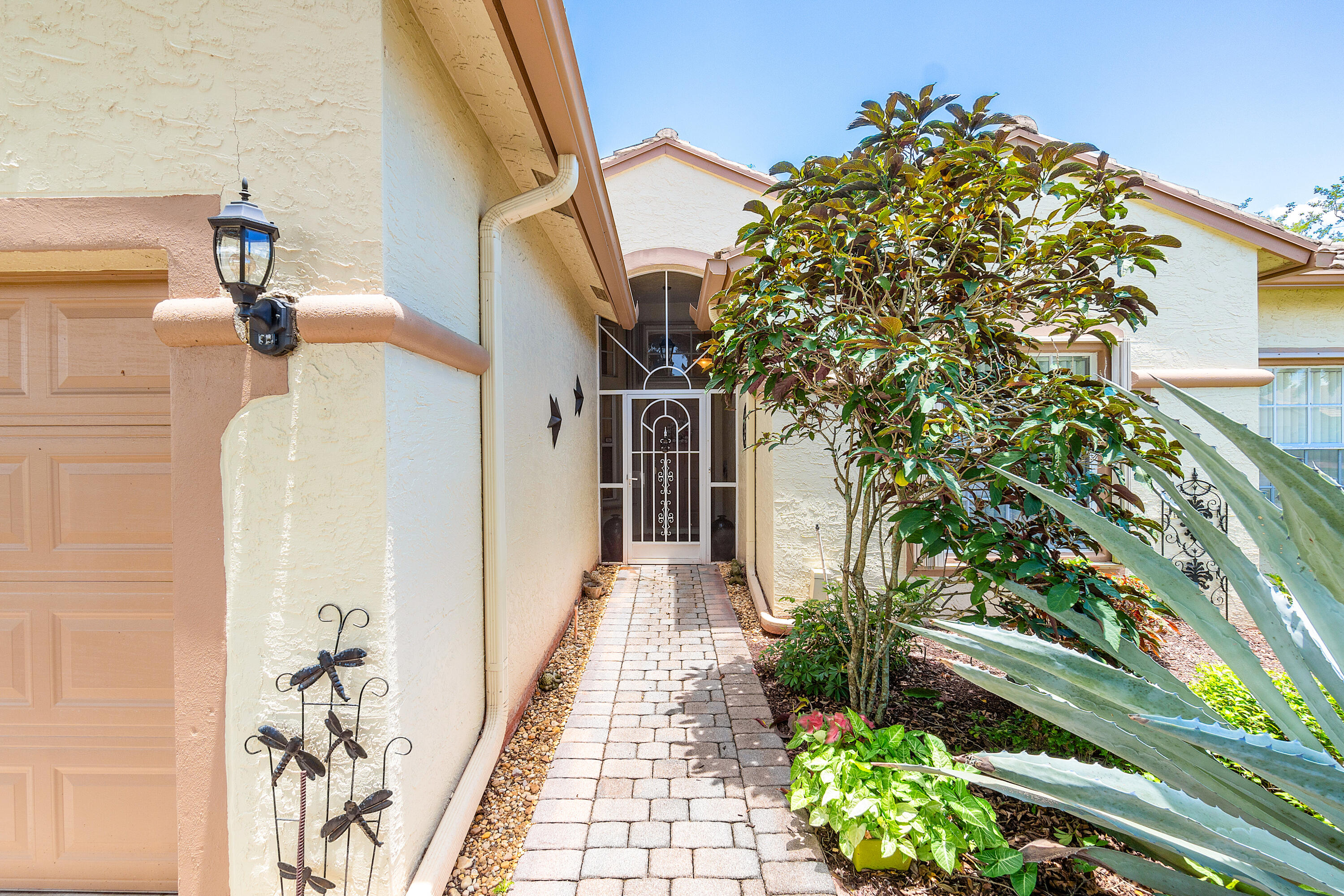 8232 Grand Messina Cir