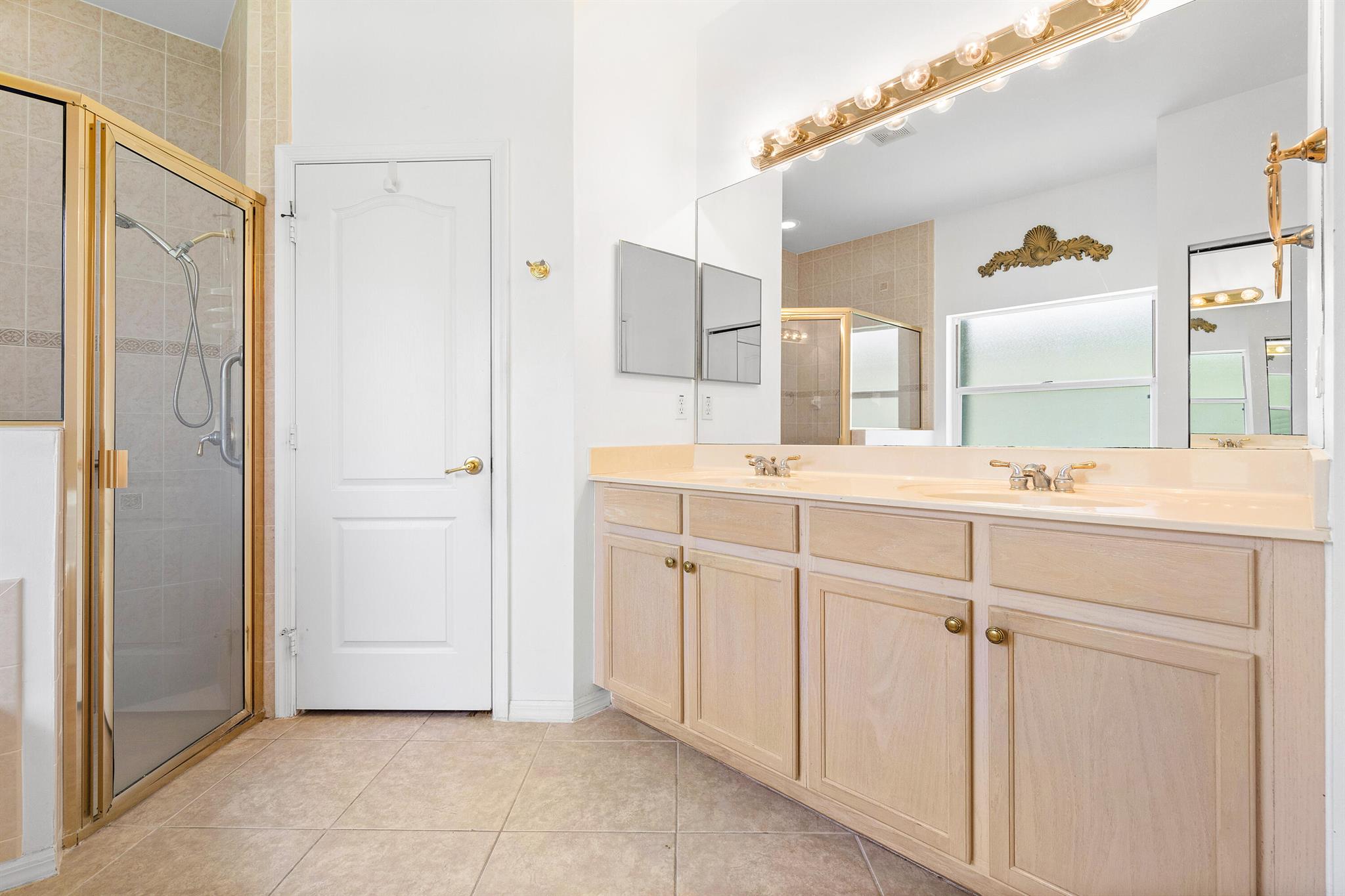 8232 Grand Messina Circle