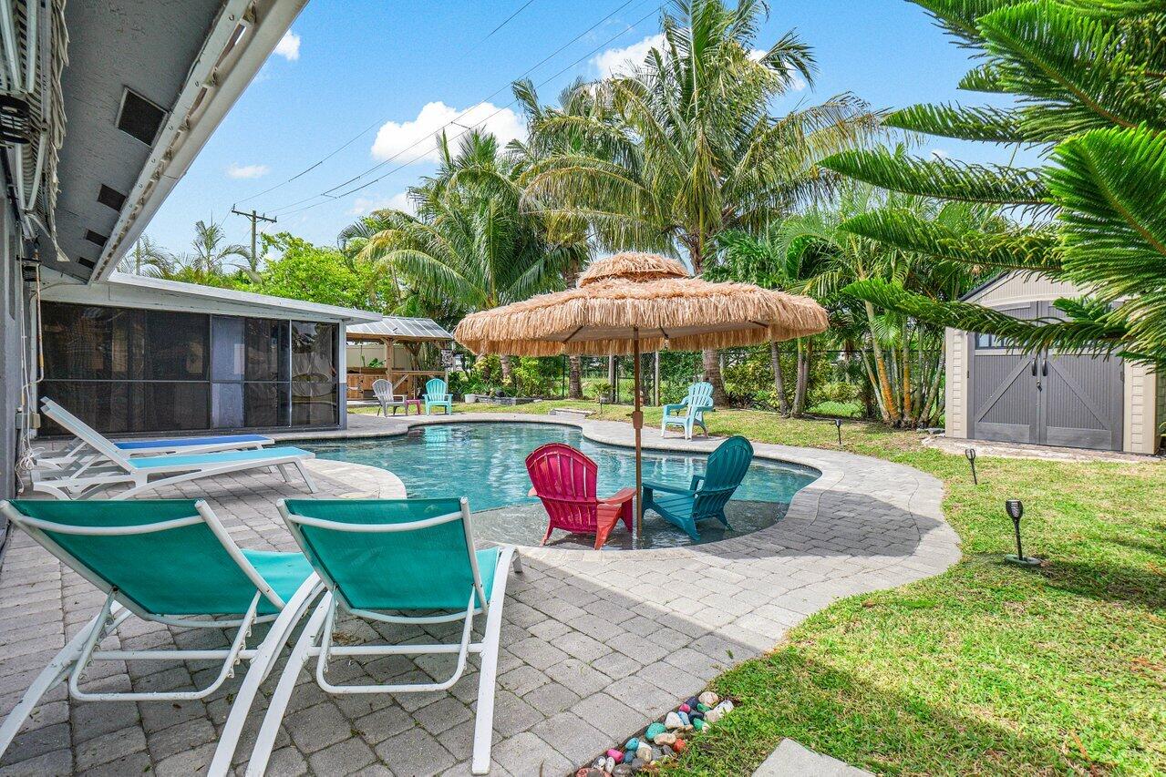 603 NW 11th St
