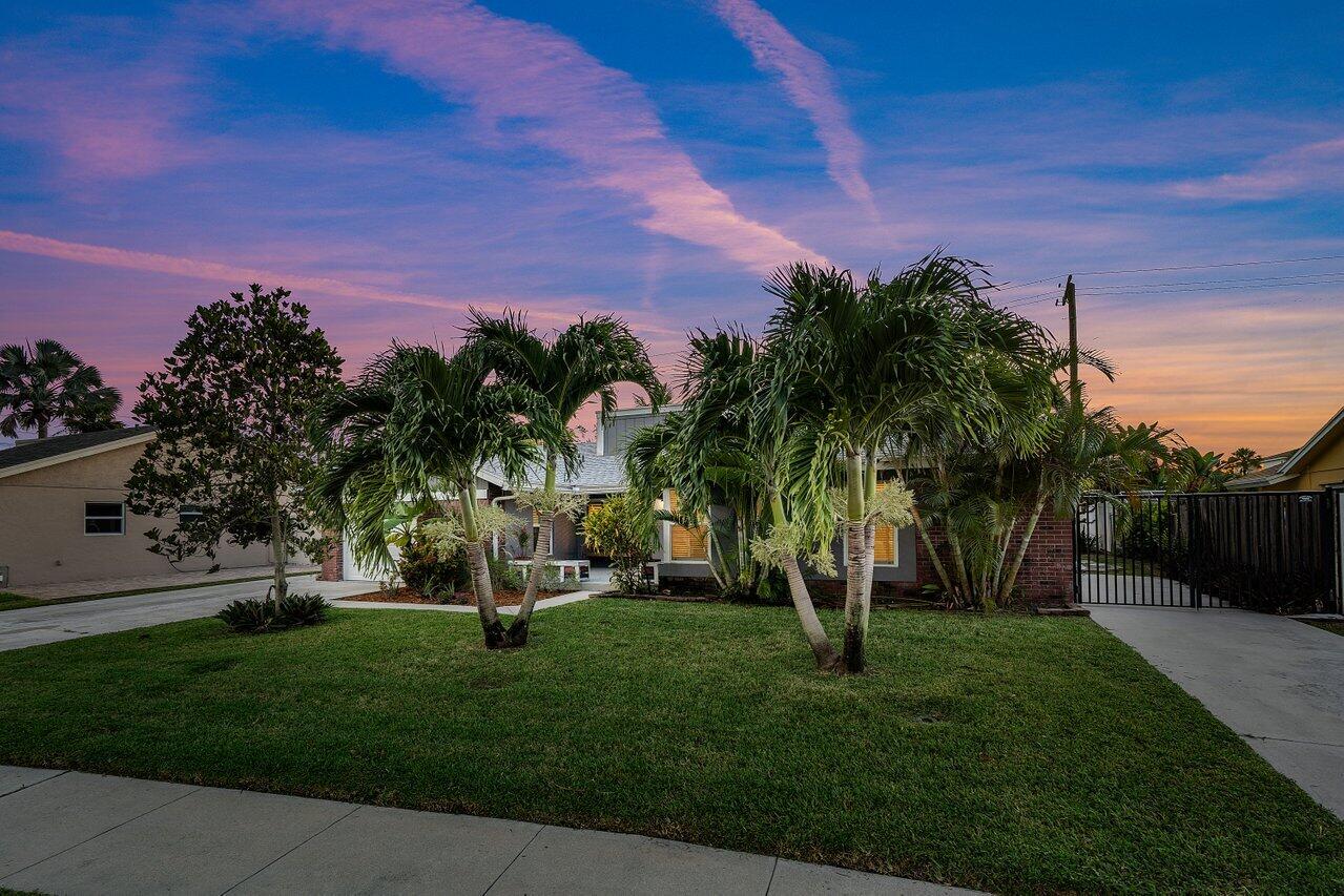 603 NW 11th St