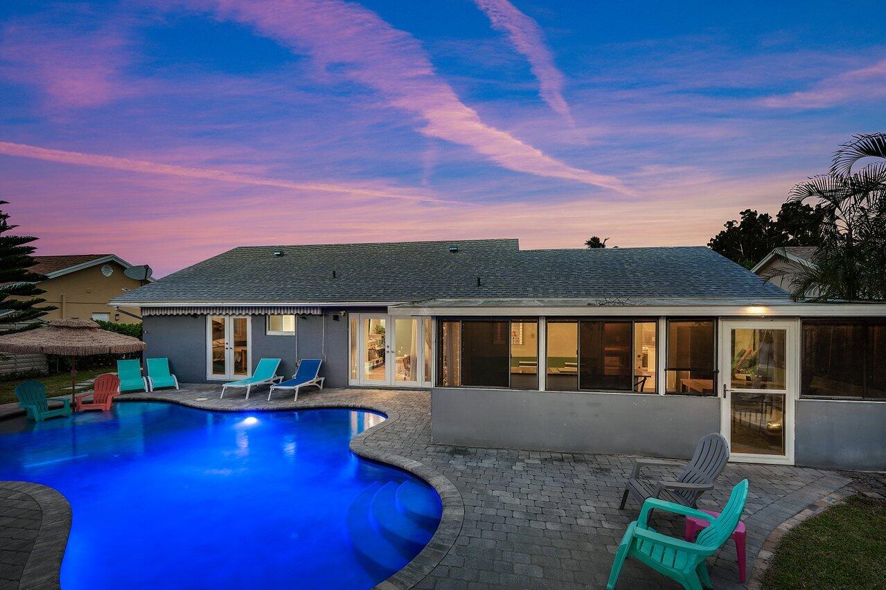 603 NW 11th St