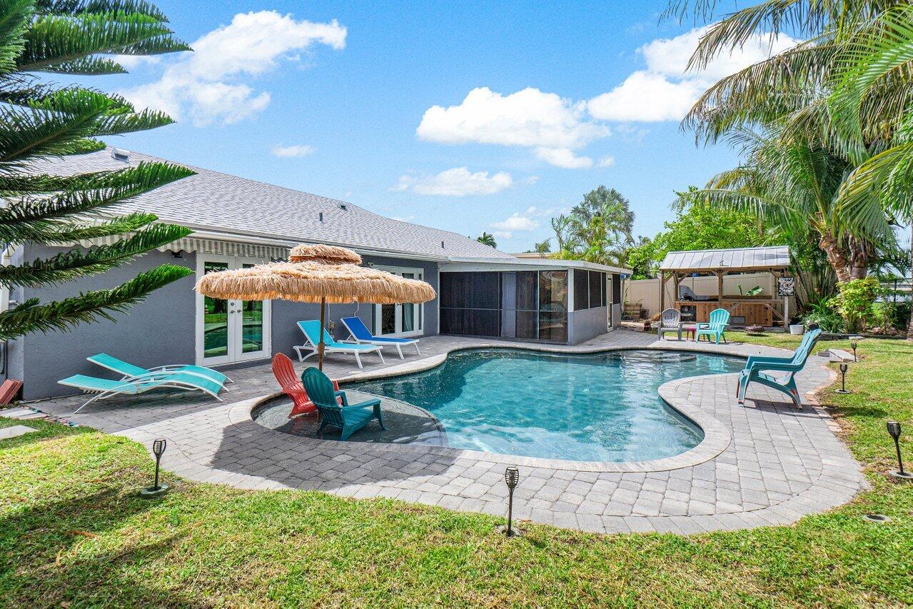 603 NW 11th St