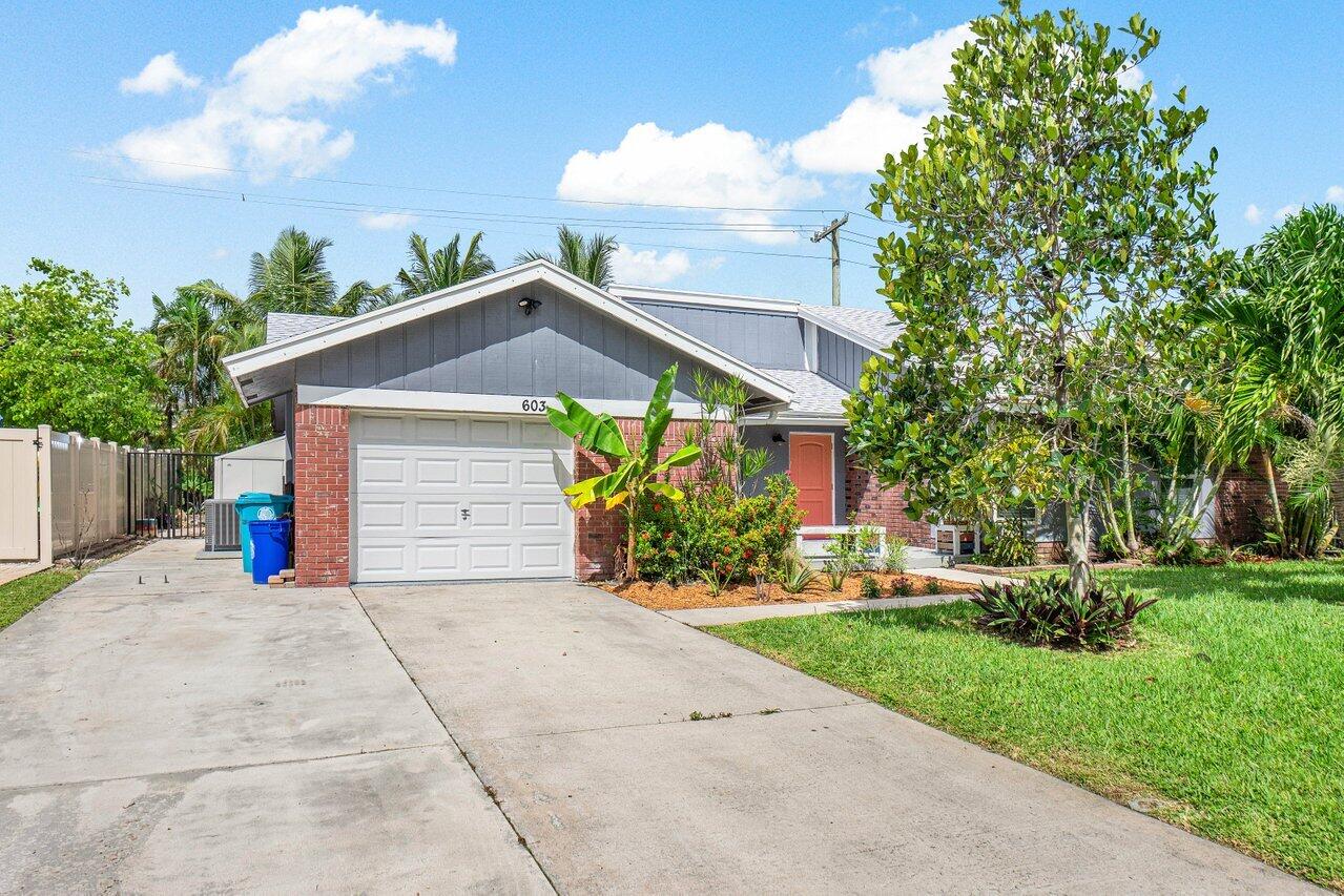 603 NW 11th St