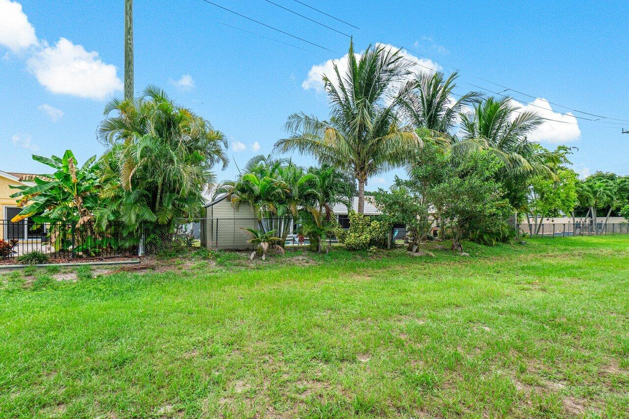 603 NW 11th St
