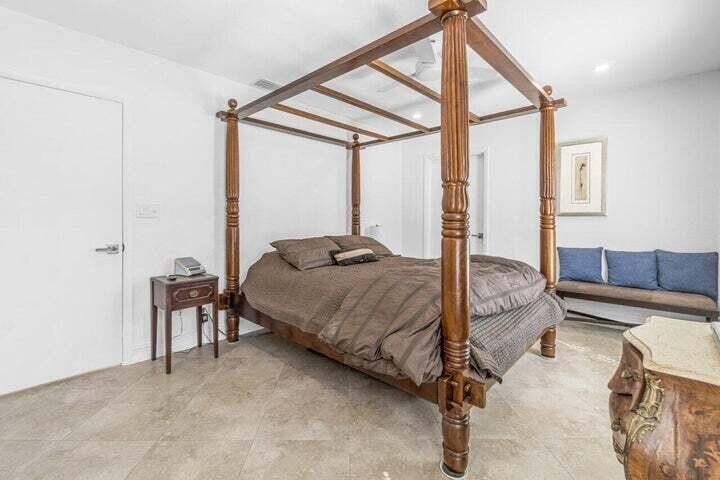 653 NW 10th Court