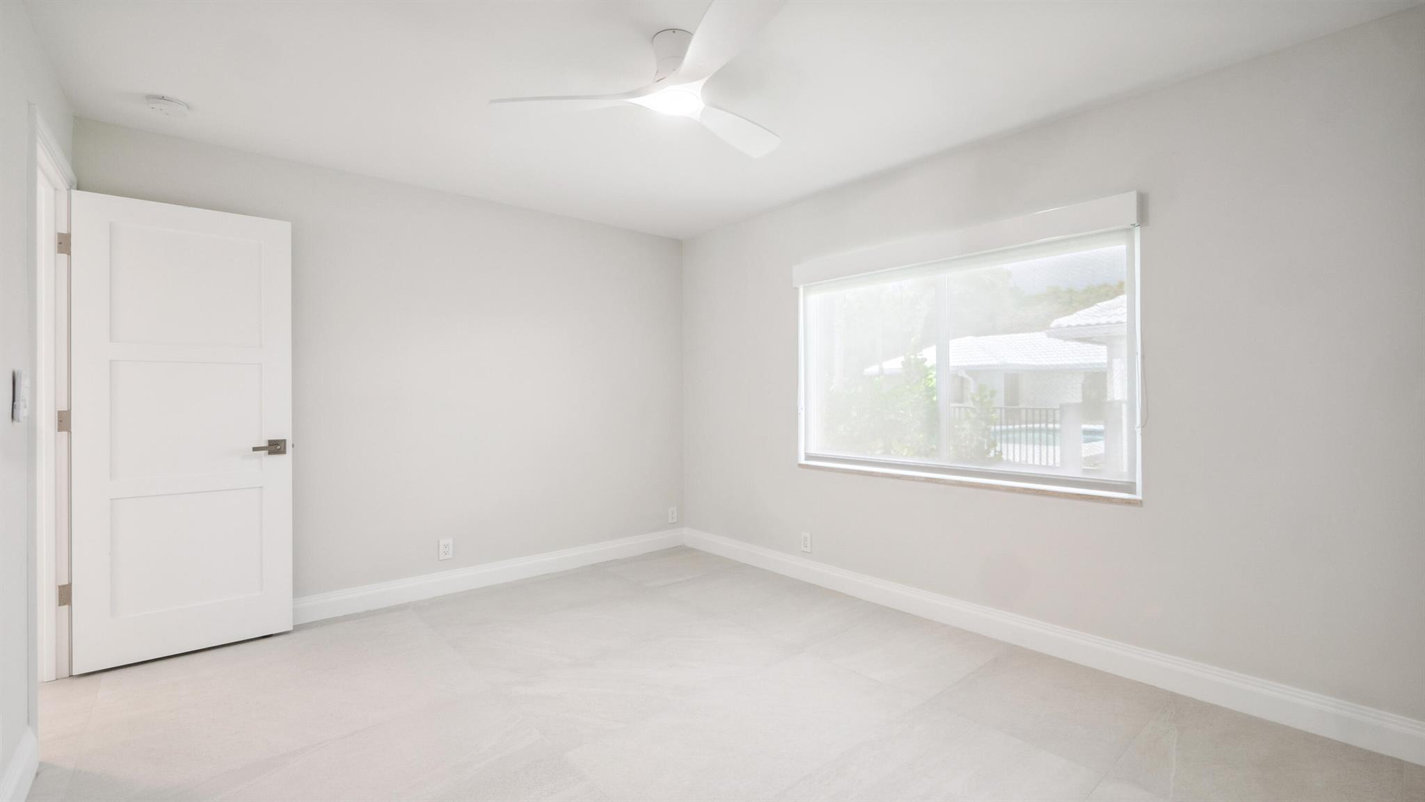 2839 Banyan Boulevard Circle NW