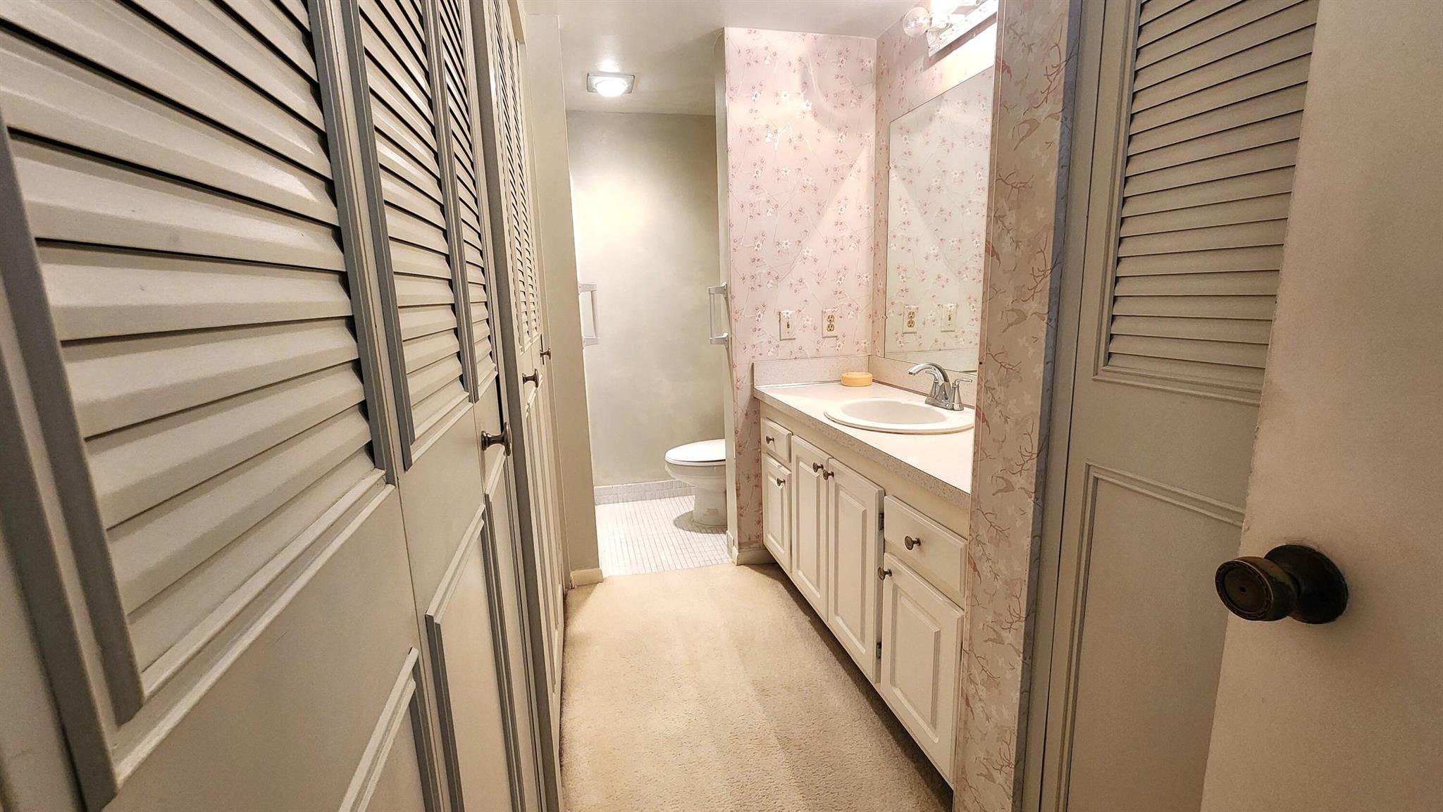 250 NE 20th Street 2190