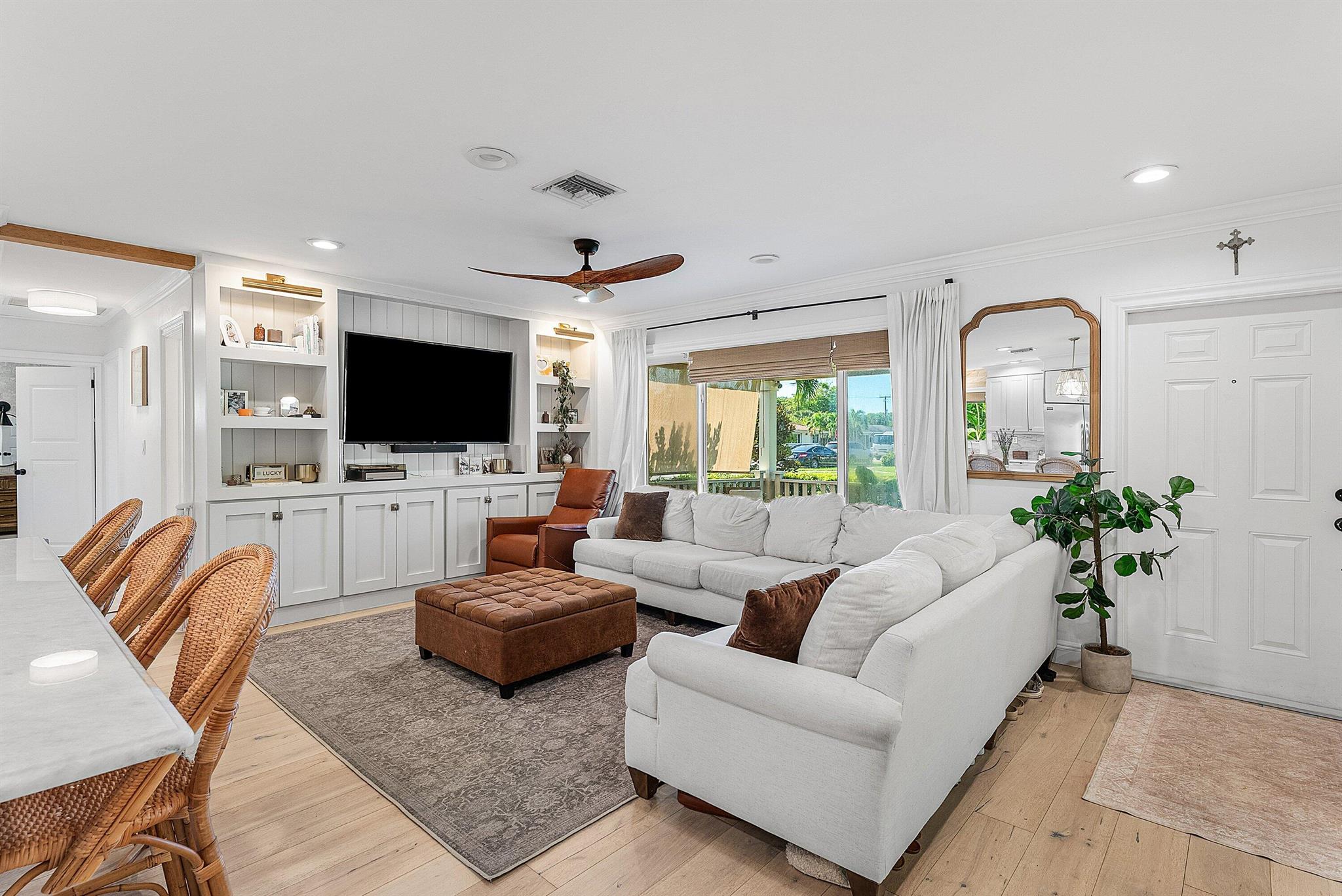 499 NE 28th Road