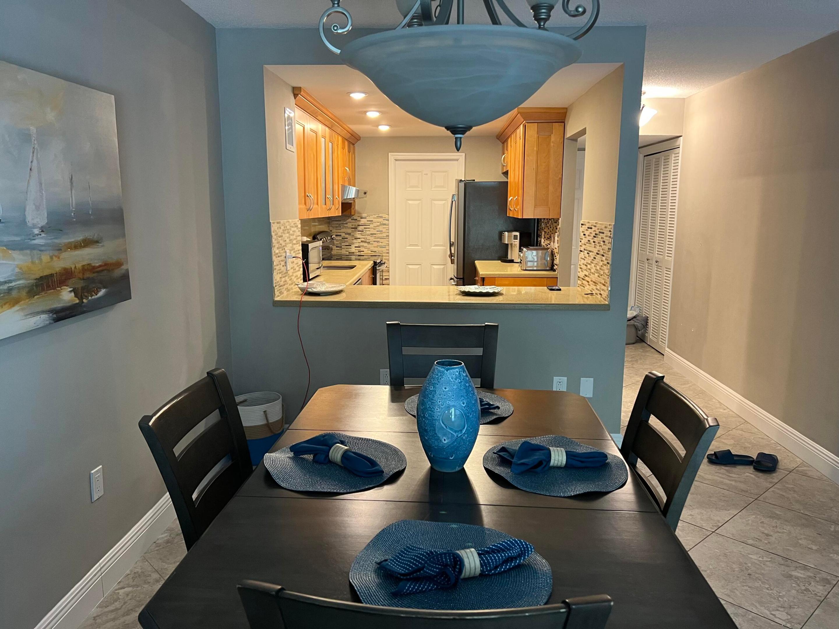 1021 Hillsboro Mile 103