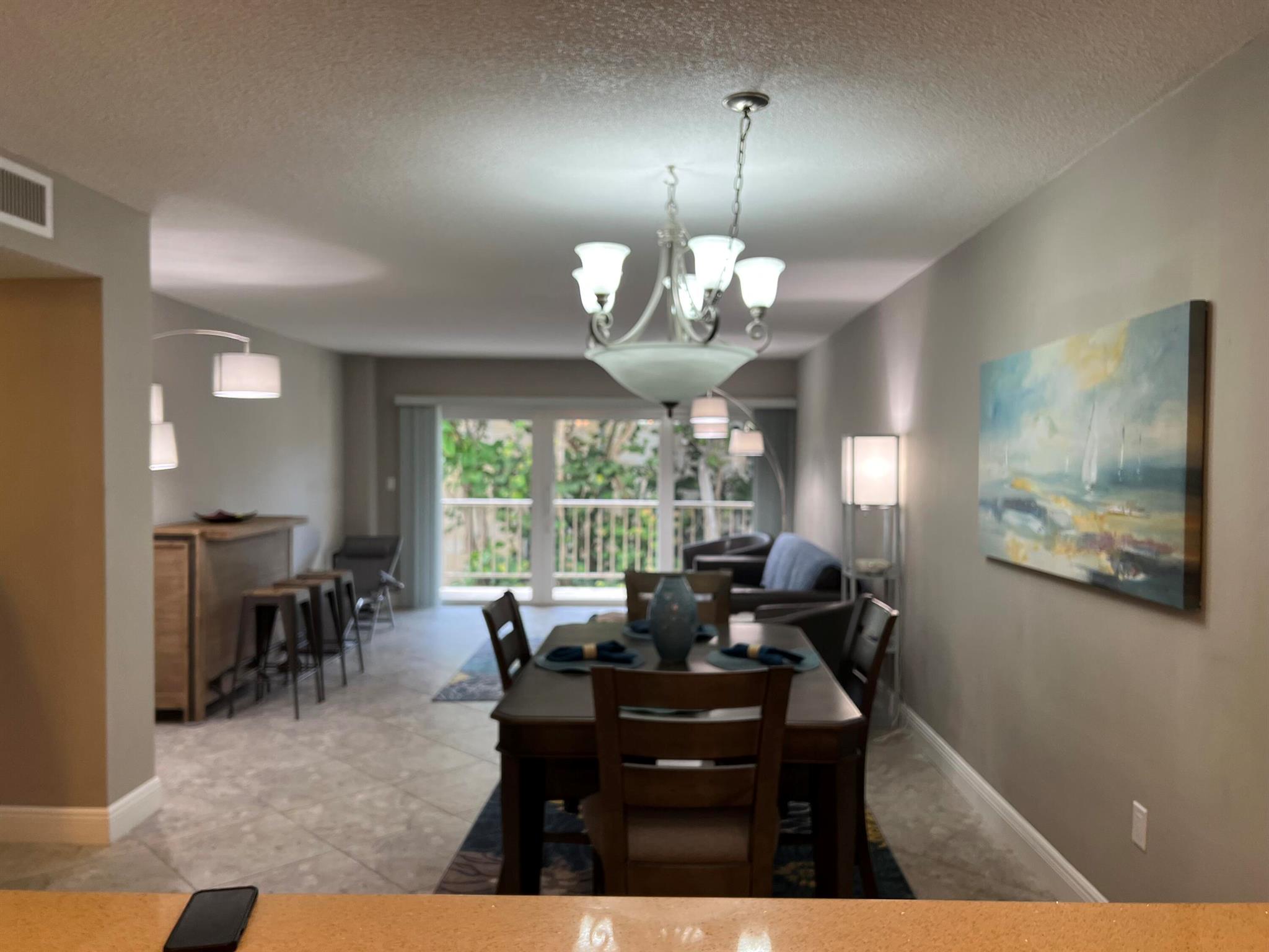 1021 Hillsboro Mile 103