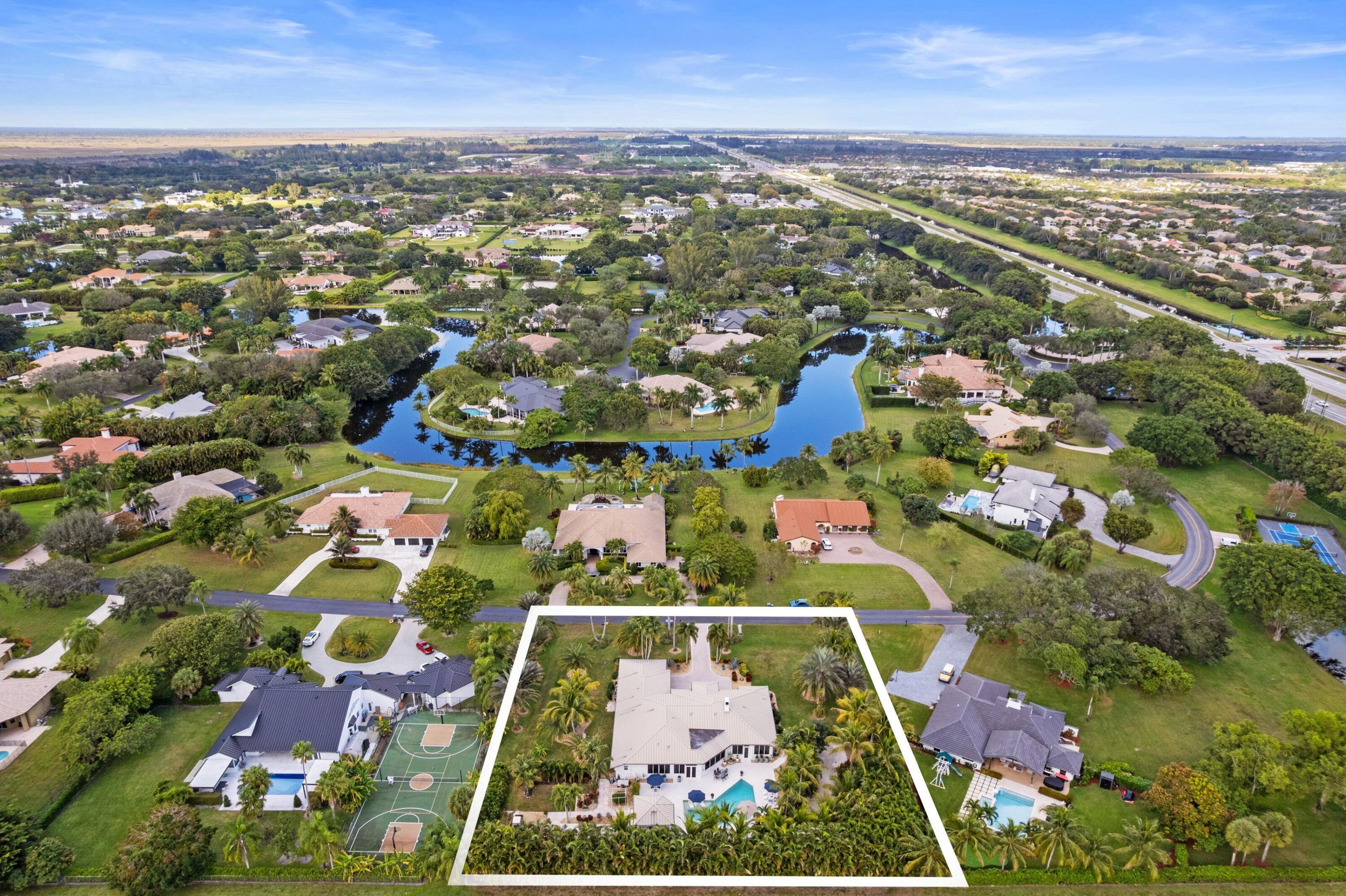 10196 Avenida Del Rio