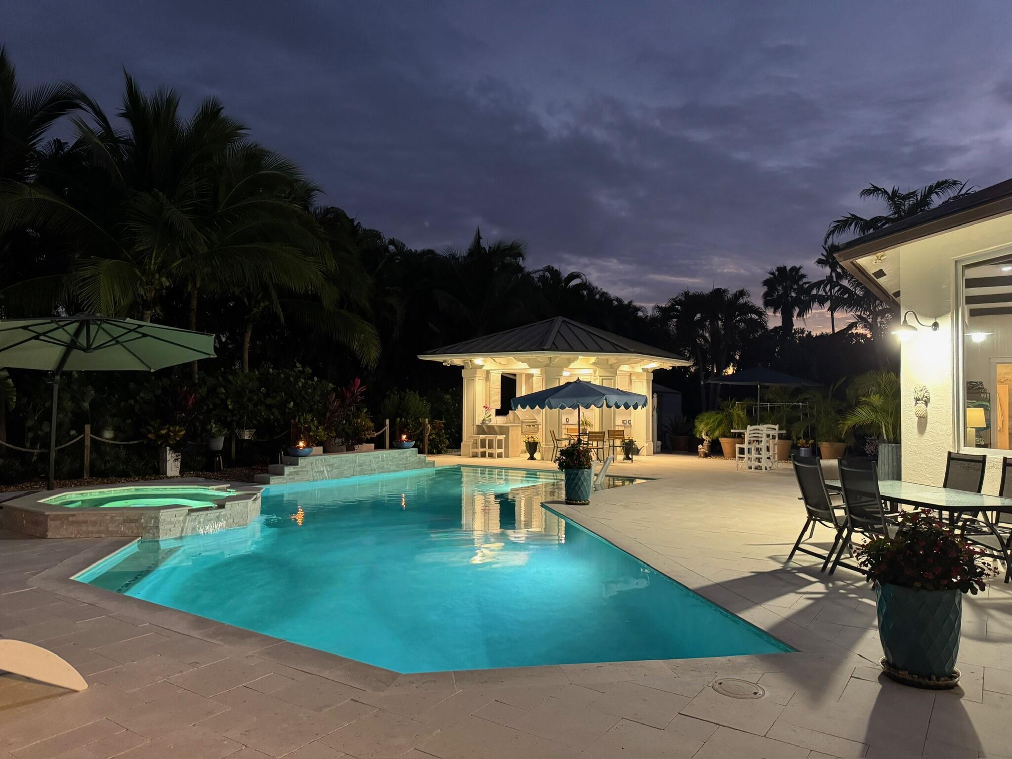 10196 Avenida Del Rio