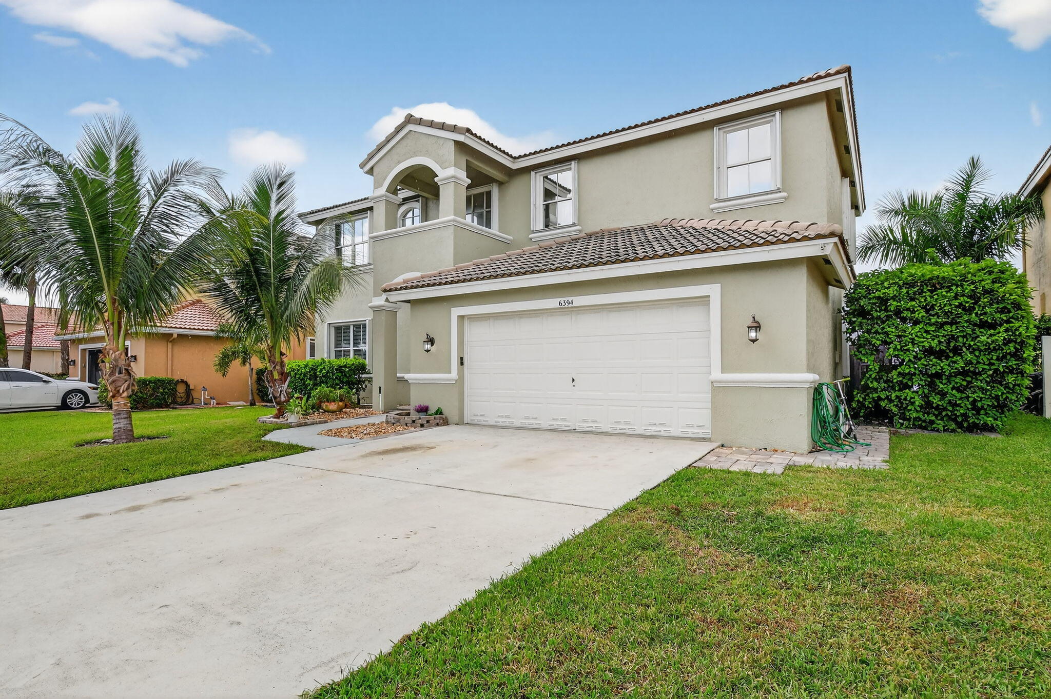 6394 Sand Hills Cir