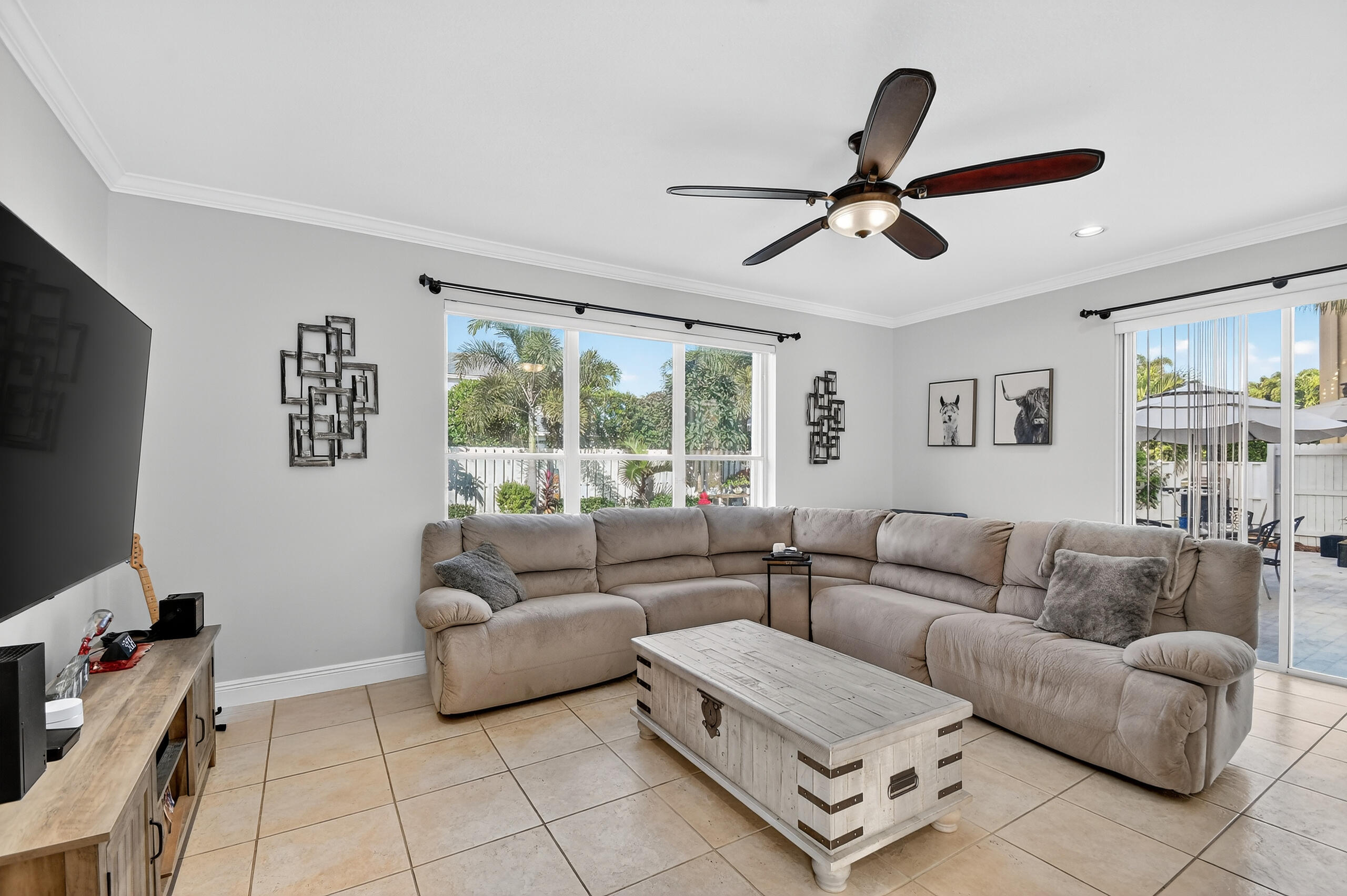 6394 Sand Hills Cir