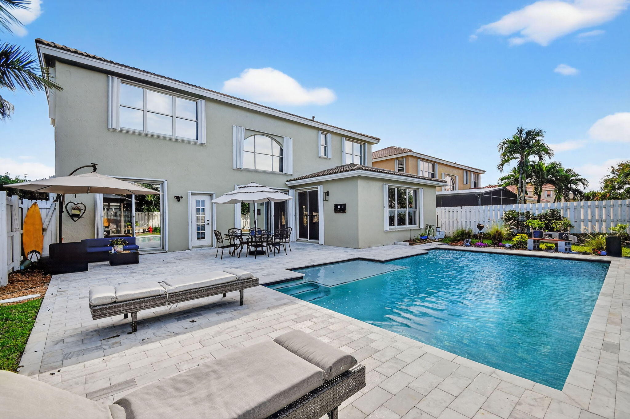 6394 Sand Hills Cir