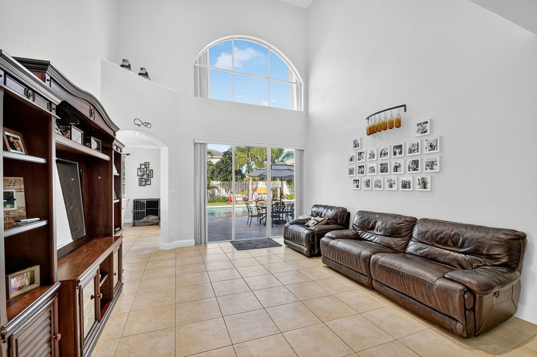 6394 Sand Hills Cir