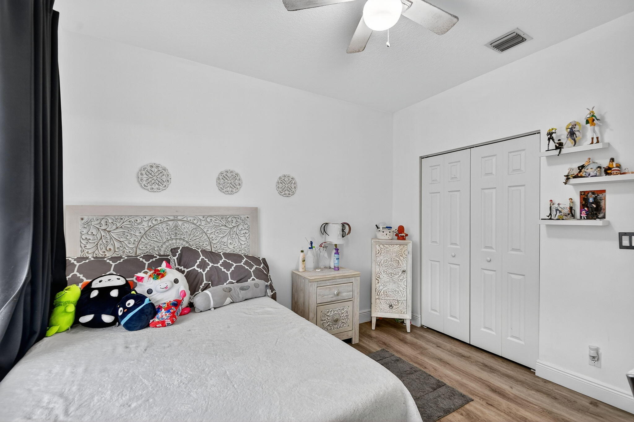 6394 Sand Hills Cir