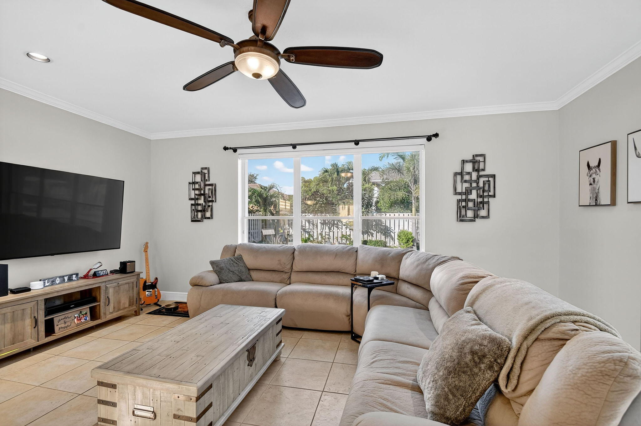 6394 Sand Hills Cir
