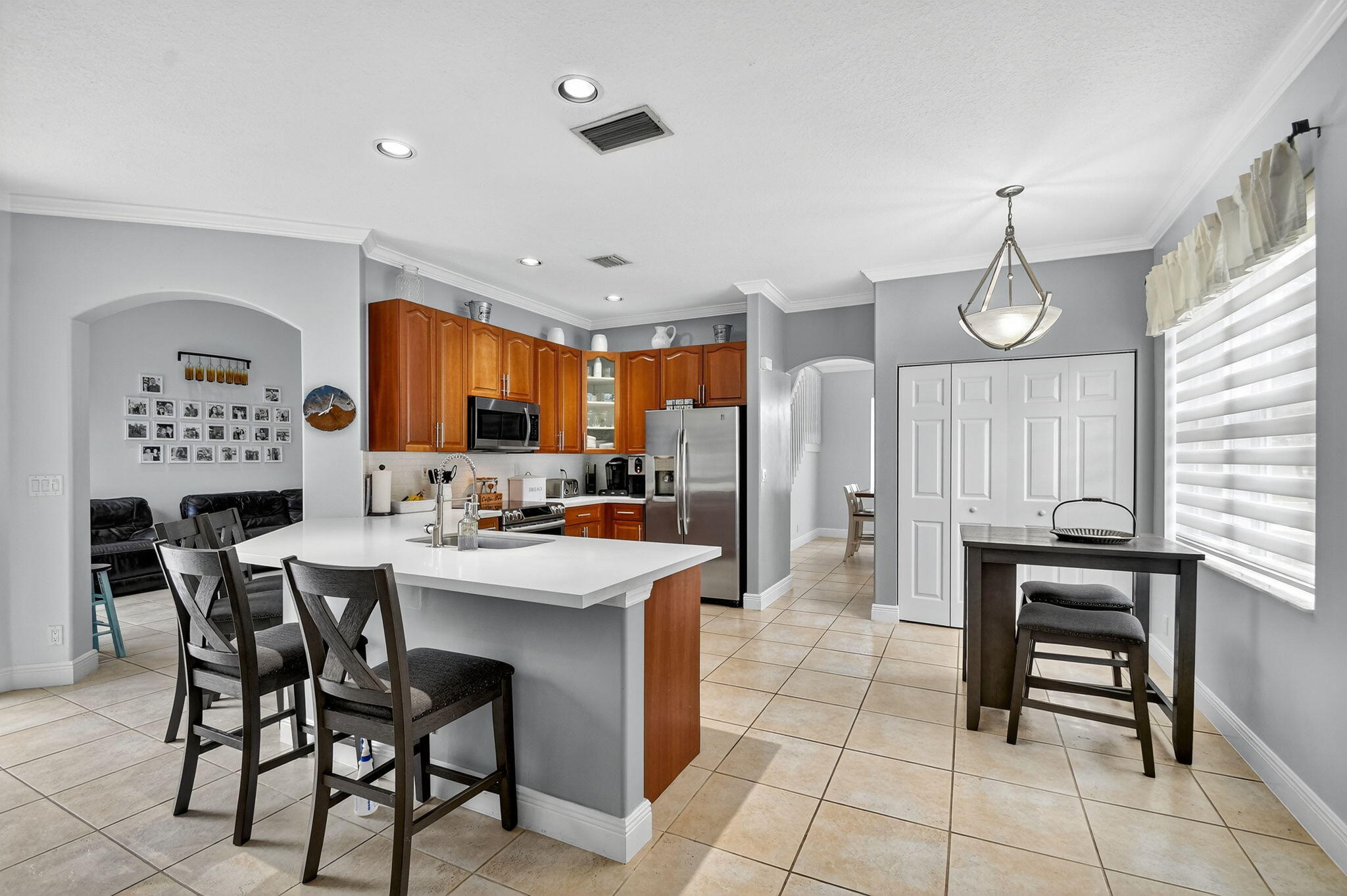 6394 Sand Hills Cir