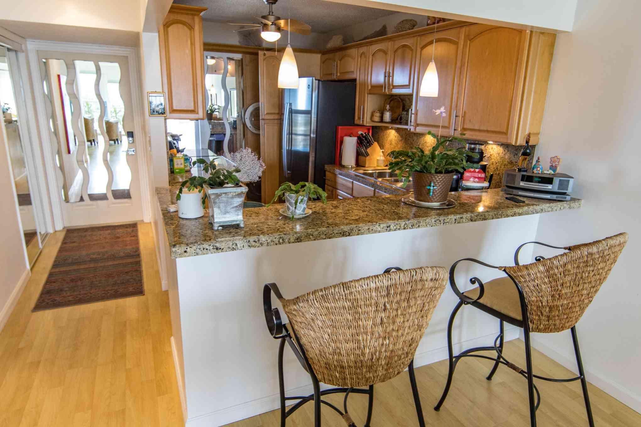 1021 Hillsboro Mile 1102