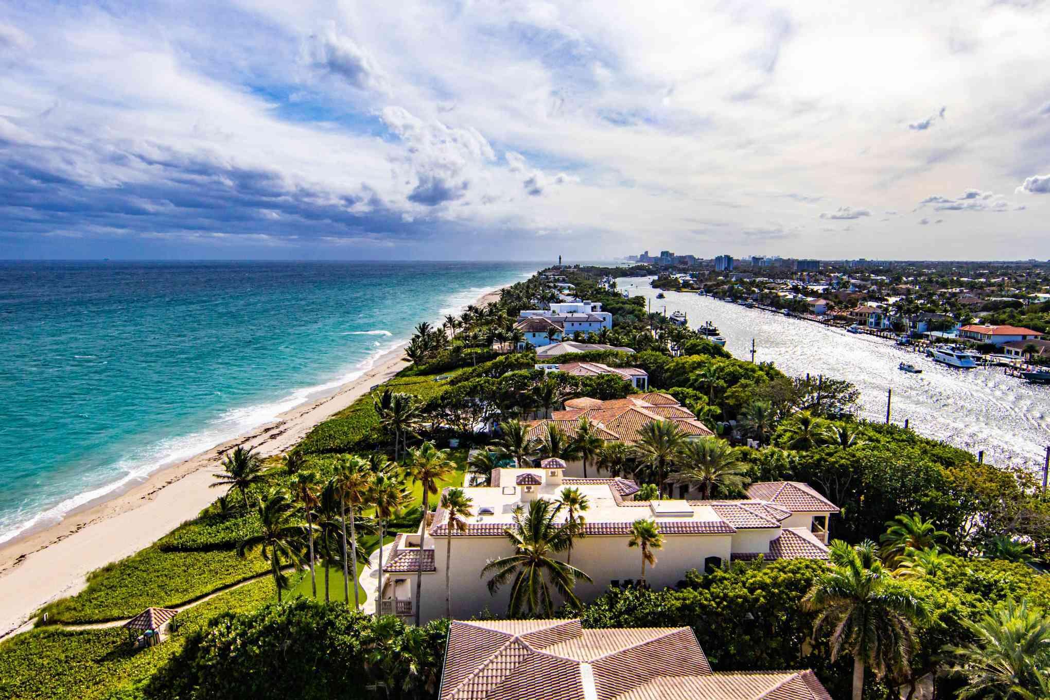 1021 Hillsboro Mile 1102