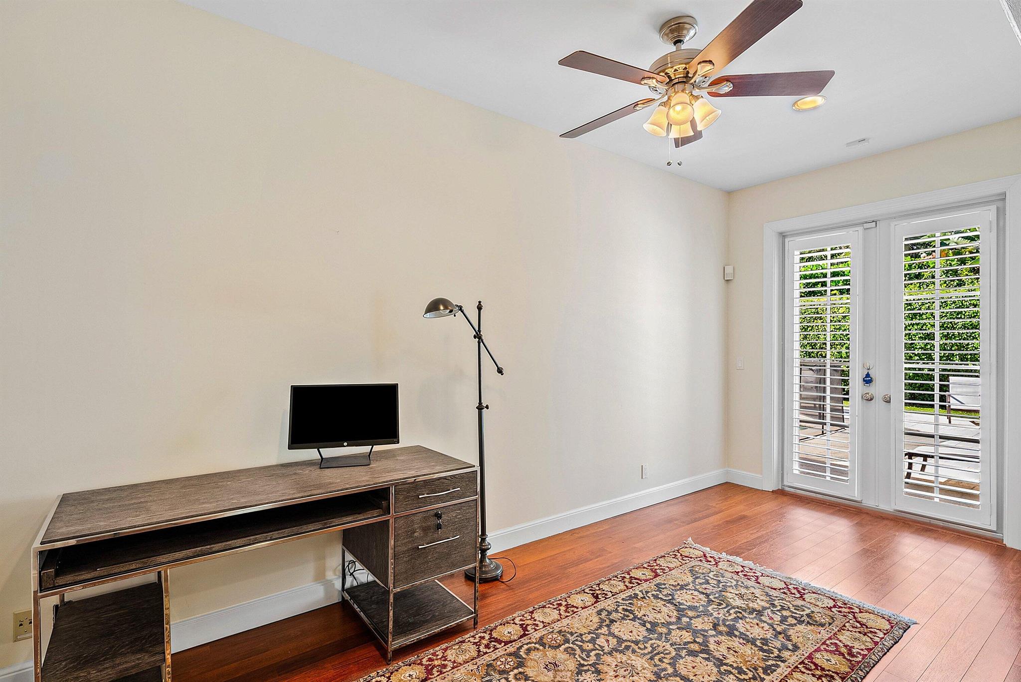 2121 Areca Palm Road